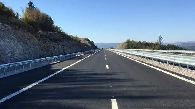 На 3 юли вечерта се очаква да бъде пусната отсечката Ботевград - Мездра - Враца