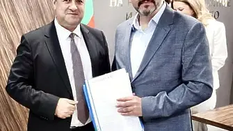 Кметът на Севлиево д-р Иван Иванов подписа в МРРБ четири споразумения за стартиране на проекти
