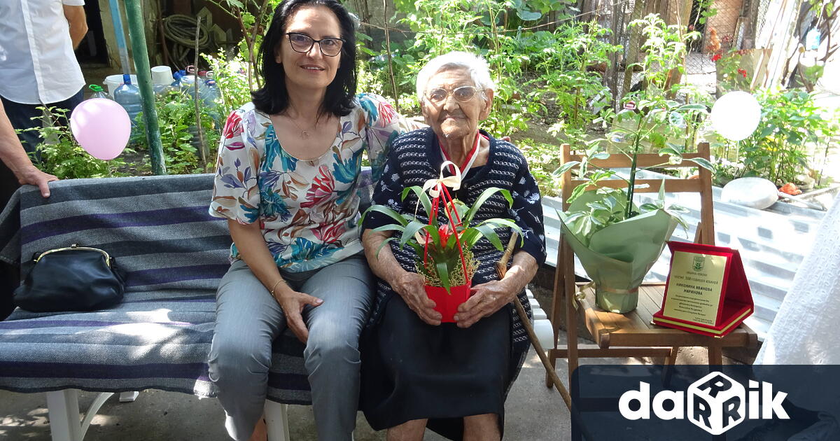 На 1 юли обичта признателносттаи уважението към Николина Иванова Маринована