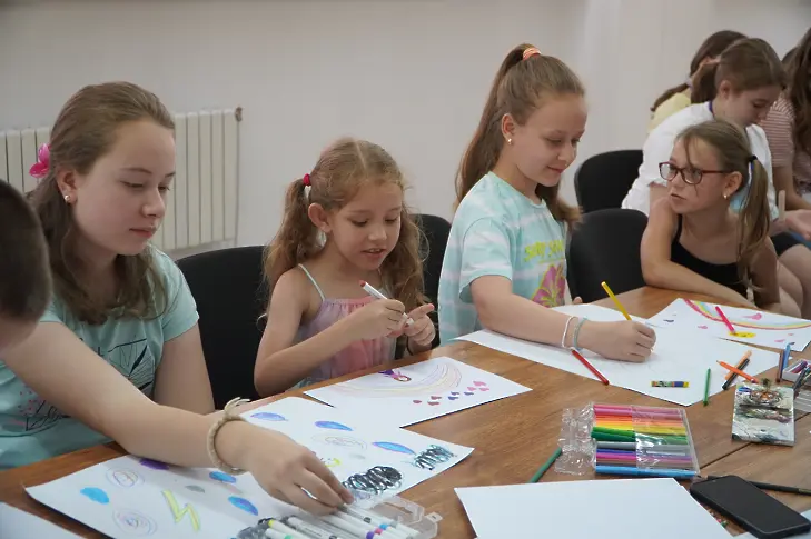  Откриха XVI-то издание на Детския летен университет в Регионална библиотека „ Христо Смирненски “ – Плевен 