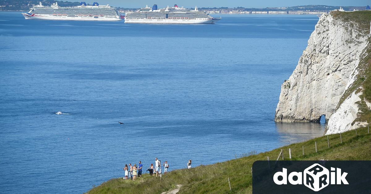 Българка е открита мъртва на плажа Durdle Door предава Daily