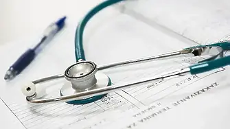 Депутатите обсъждат заплатите в болниците