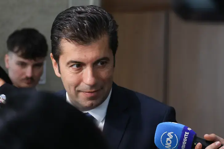 Кметът на „Люлин“: Кирил Петков поиска да назнача мъжа на Лена Бориславова за зам.-кмет