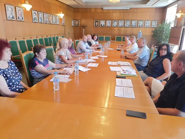  На работна среща разискаха Плана за обществените услуги в община Плевен за 2026 година 