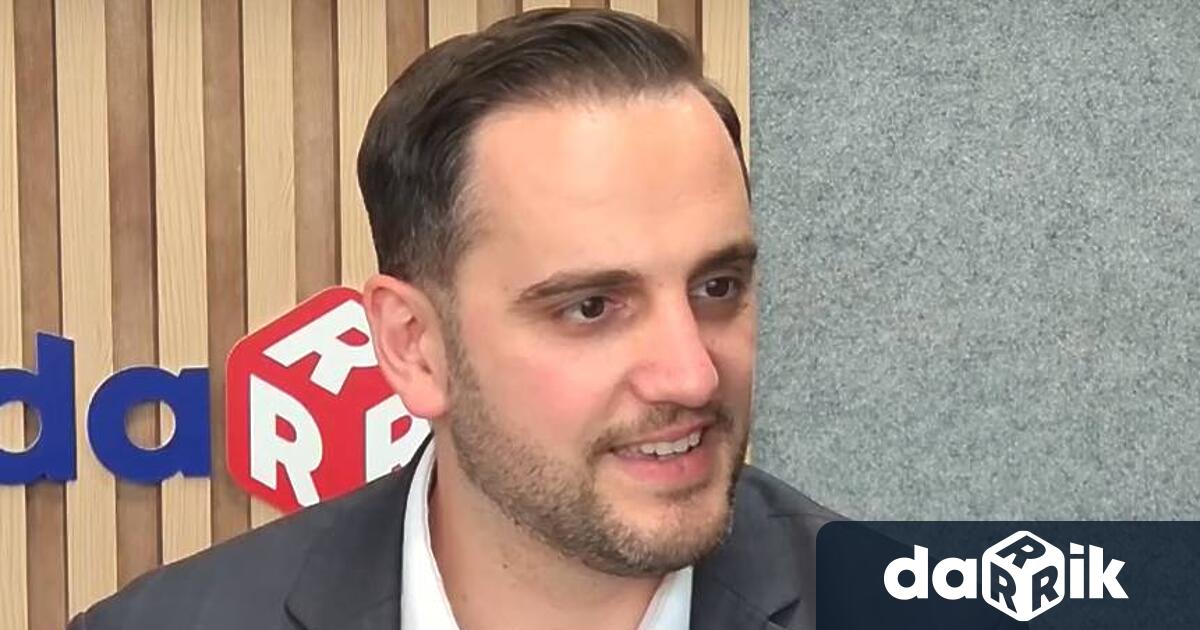 Председателят на Столичния общински съвет Цветомир Петров който е част