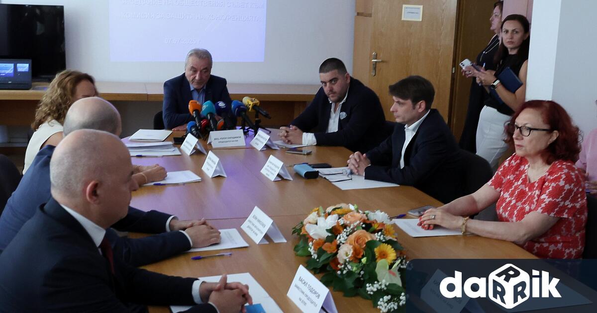 Първо заседание на обществения съвет към Комисията за защита на