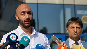 Повдигнаха обвинение на маскираните, нападнали хора в София