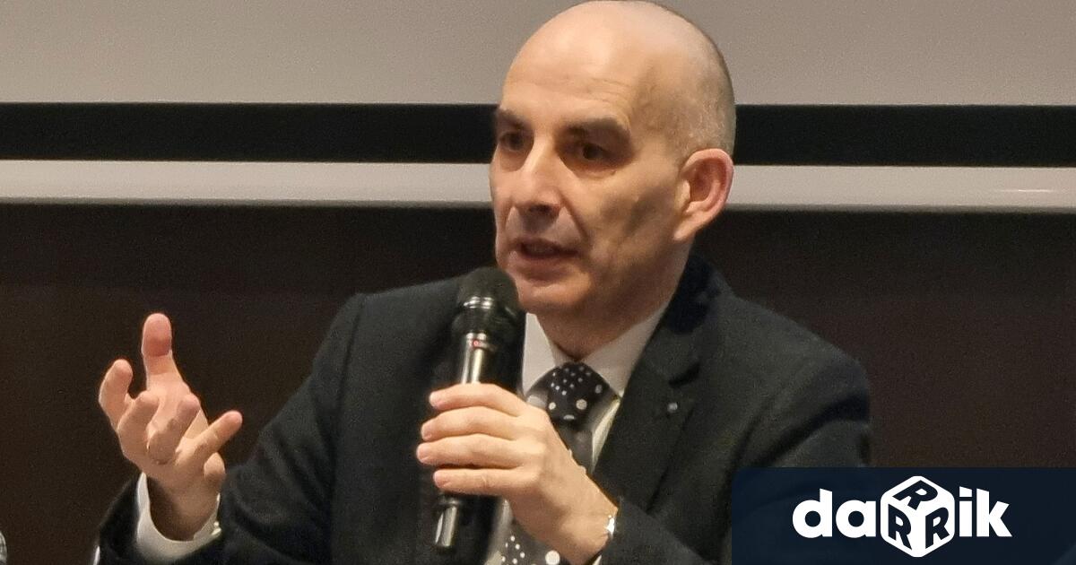 Евродепутатът избран от партия Възраждане Петър Волгин бе специален гост