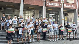 Напрежение на старта на делото за смъртта на Сияна, съдията не допусна журналисти в залата