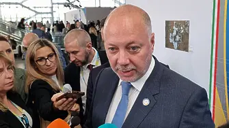 Желязков: Предлагаме да се изградят автомагистрала и жп трасе през България до Украйна