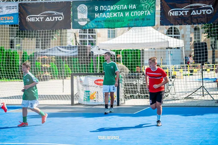 Два дни футбол и баскетбол в центъра на Враца