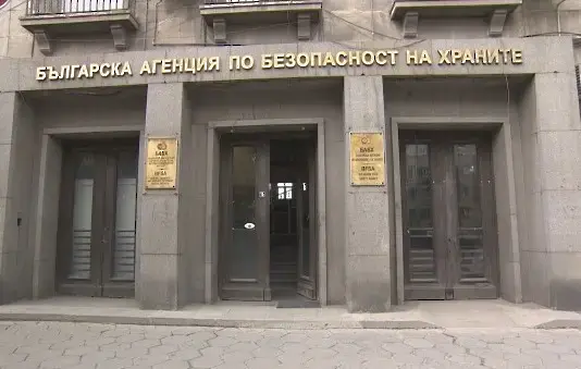 Ученици с хранителни оплаквания след посещение на заведение в Асеновград, БАБХ затвори обекта