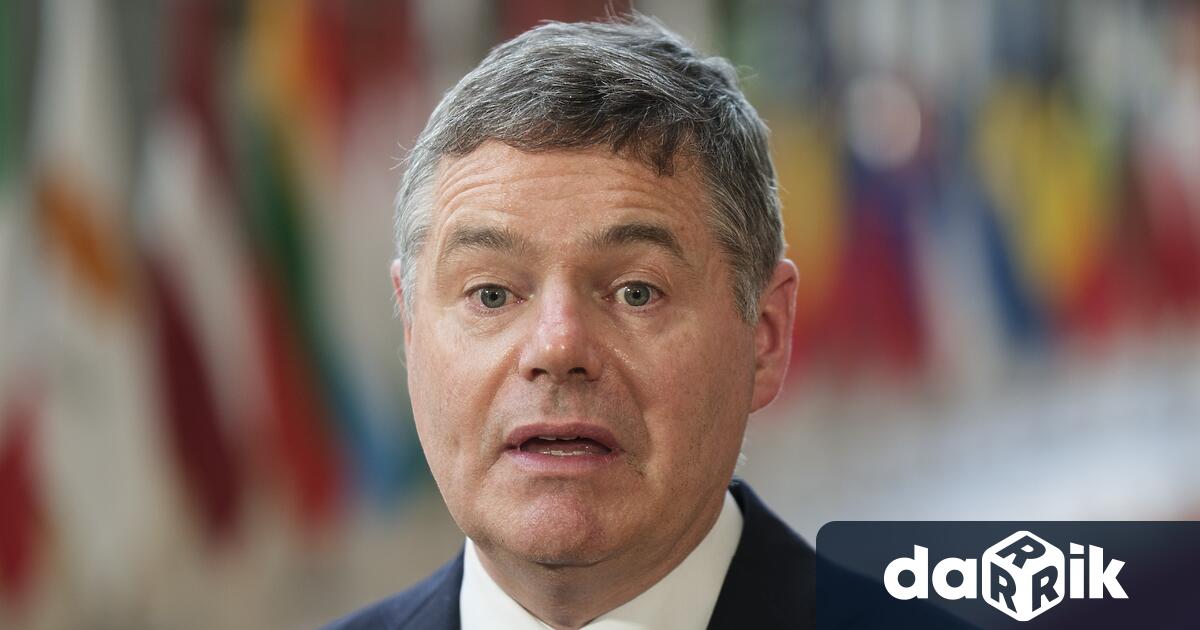 Ирландският министър на финансите Пасхал Донахю бе назначен за трети