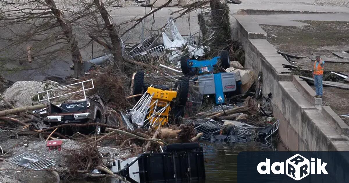 Опустошителните внезапни наводнения в хълмовете на Тексас вече са отнели