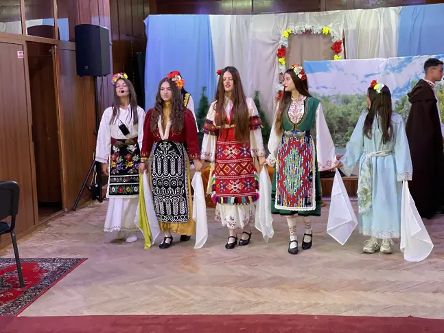 Емоции, ритми и младежки талант на сцената в Котел