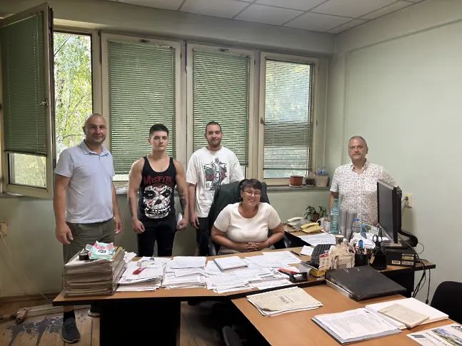 Ученици от ДФСГ „Интелект“ продължават обучението си и през месец юли