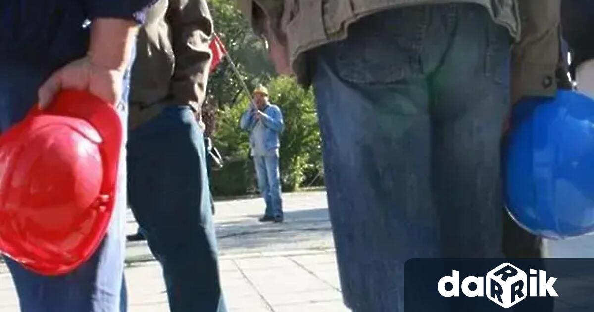 От началото на годината установените случаи на работа без трудов