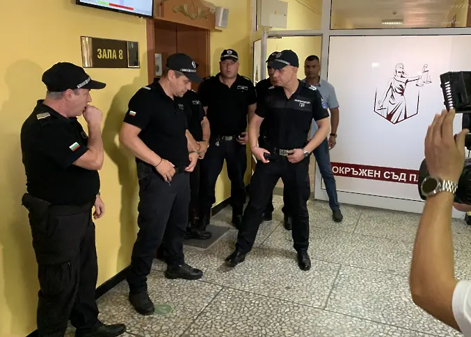 В 15:00 ч. днес съдът в Плевен ще се произнесе по делото за смъртта на Сияна