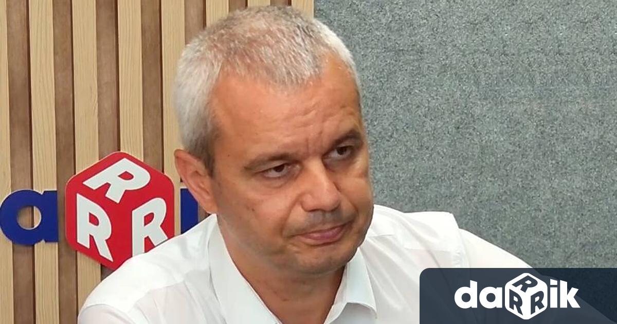 Лидерът на Възраждане Костадин Костадинов бе специален гост в Денят