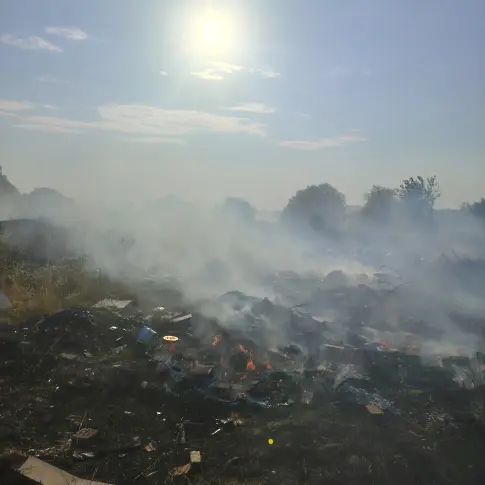 31 пожара за денонощие в Пловдивско, мъж е с опасност за живота