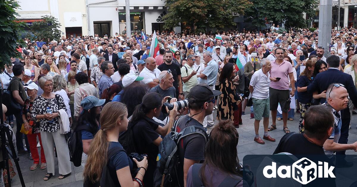 Протести в подкрепа на кмета на Варна Благомир Коцев и