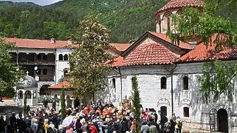 Поклонение край Пловдив събира вярващи в двудневен маршрут до манастири и чудотворни икони