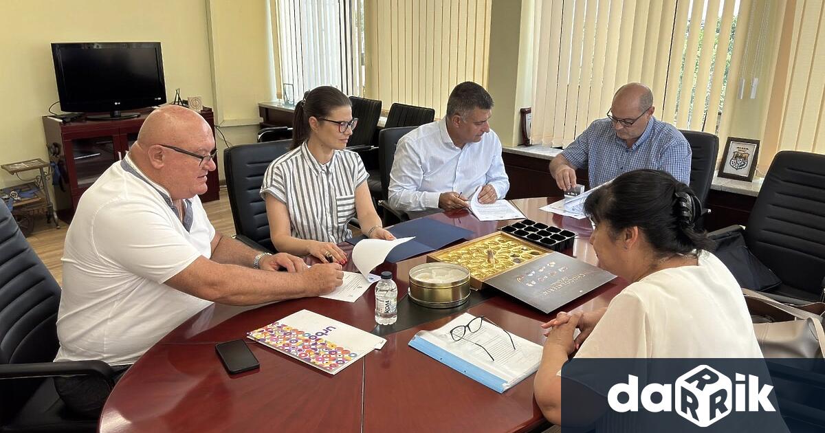 След окончателно решение на Върховния административен съд Община Видин подписа