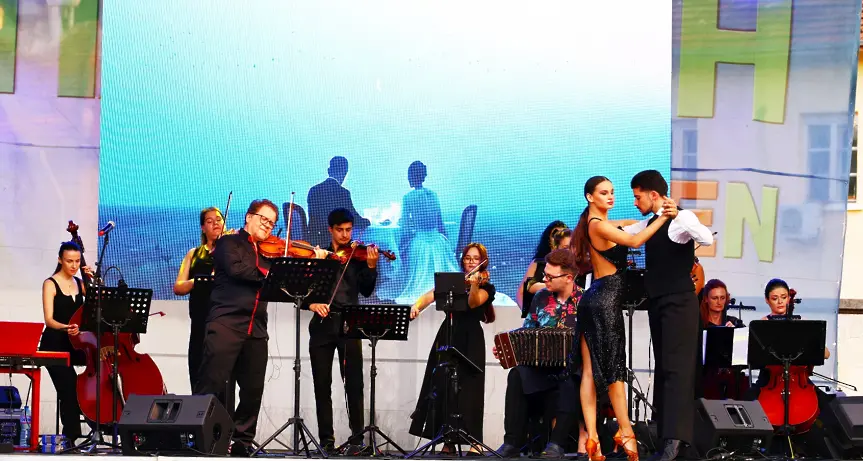  ТАНГО CLASSIC с Веско Ешкенази, Стоян Караиванов и Плевенската филхармония гостуват на „ Сцена на вековете ” във Велико Търново 