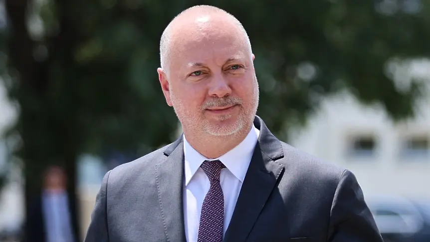 Желязков: Армията удвоява капацитета си за борба с пожари
