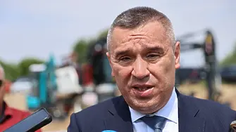 Земеделският министър: Осигурени са парите за увеличение на заплатите на част от протестиращите структури