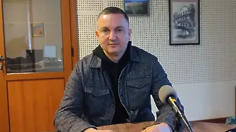 Иван Портних: Познавам бегло Пламенка Димитрова