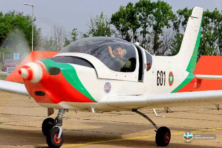  Семестриален изпит по летателна подготовка на аероплан “ZLIN ” Z242L 