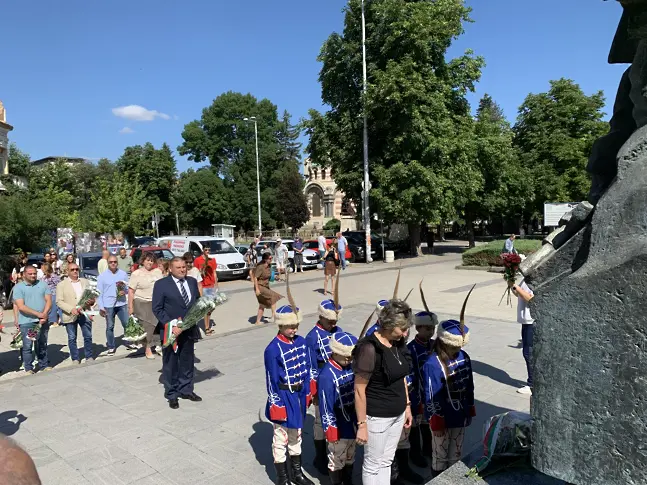  Плевен означи 188 години от рождението на Апостола на свободата Васил Левски 