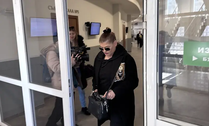 Жана Бергендорф отново задържана: Този път за нападение над таксиметров шофьор