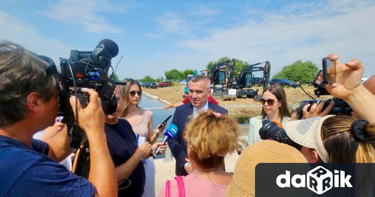 Министърът на земеделието Георги Тахов съобщи че стартира проверка на