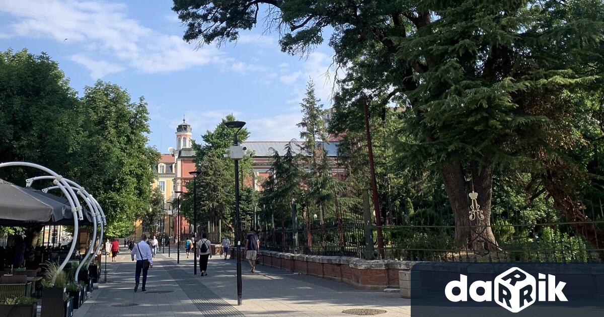 В събота времето ще бъде предимно слънчево Ще духа слаб