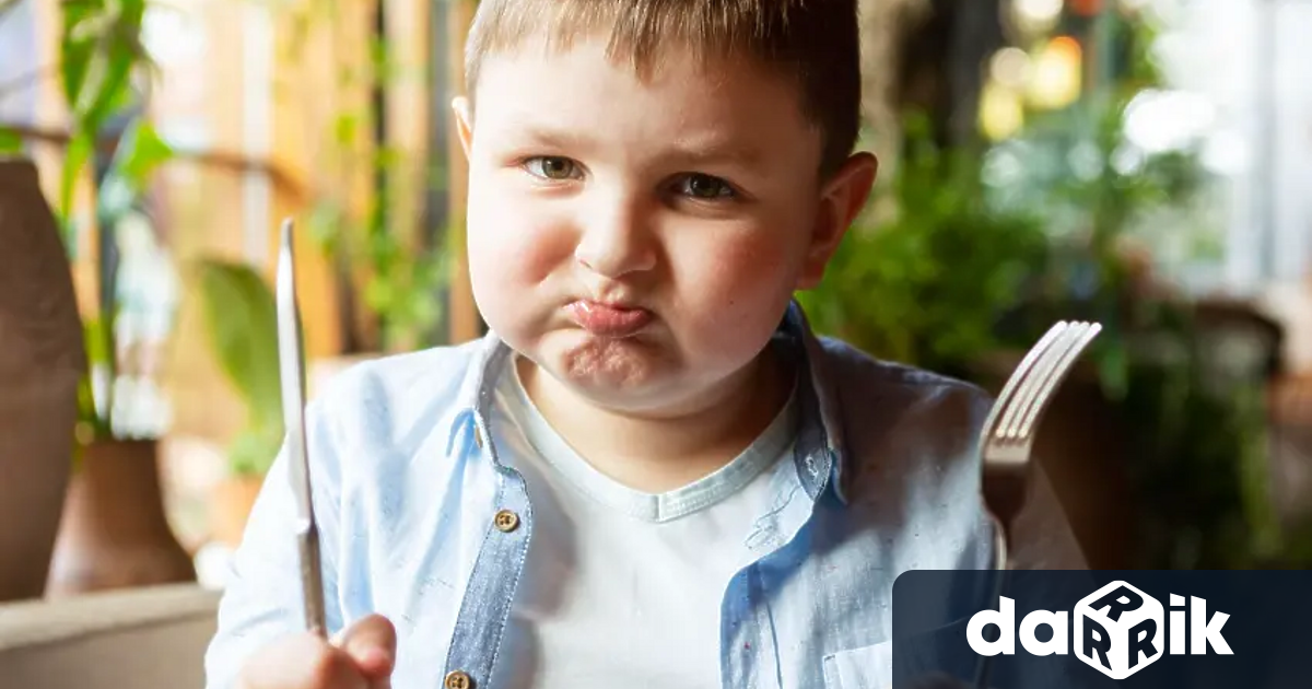 Повечето хора смятат че затлъстяването се причинява от прекалено малко