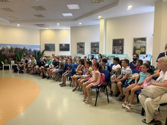 Близо 40 деца се включиха в инициатива в Сливен за превенция на горски пожари