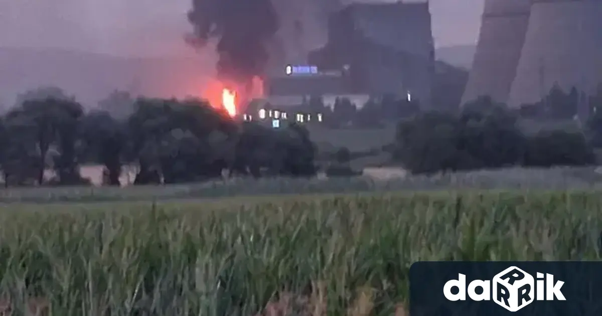 Пожарът в ТЕЦ Бобов дол е овладян проверява се състоянието