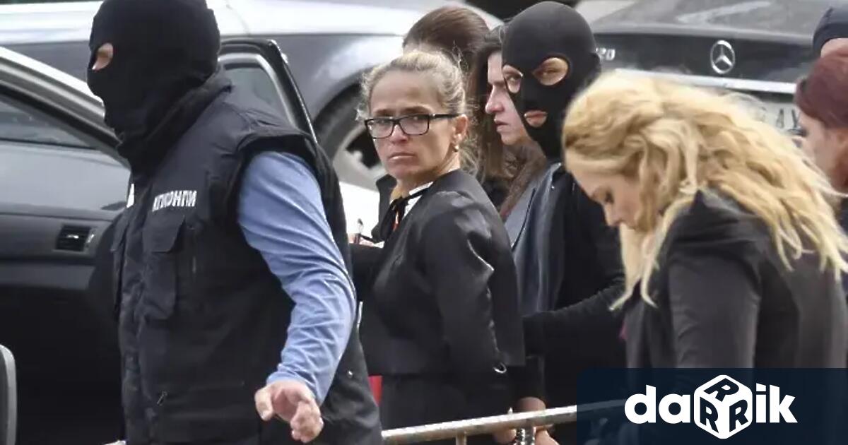 Бившият кмет на столичния район Младост Десислава Иванчева е била