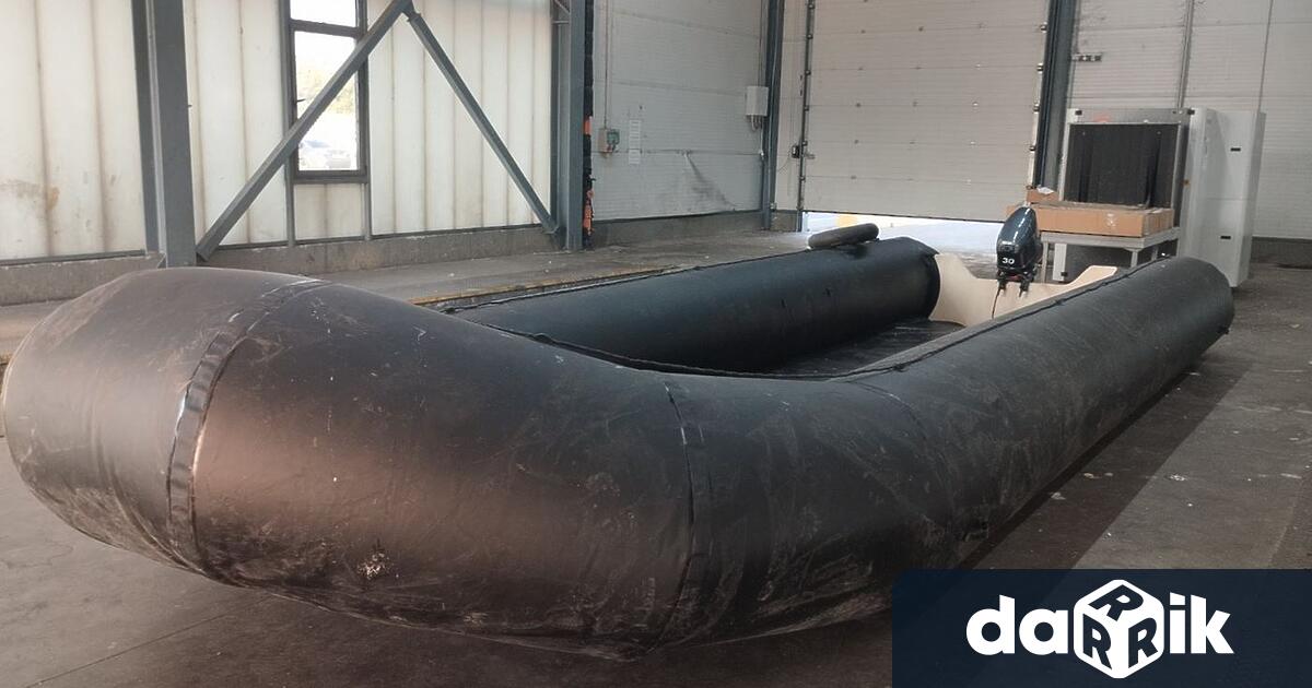 25 надуваеми лодки с твърд борд задържаха митничарите на граничния