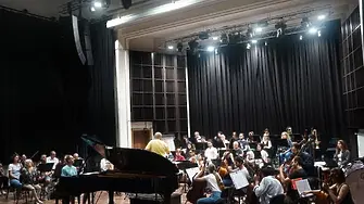 Симфониета Враца гостува на  Международен фестивал Дни на класиката в Балчик.