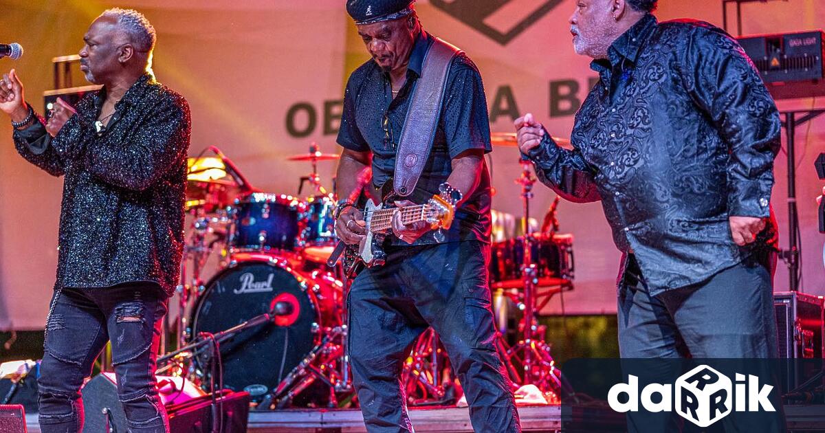 С много настроение танци и незабравими музикални моменти фестивалът