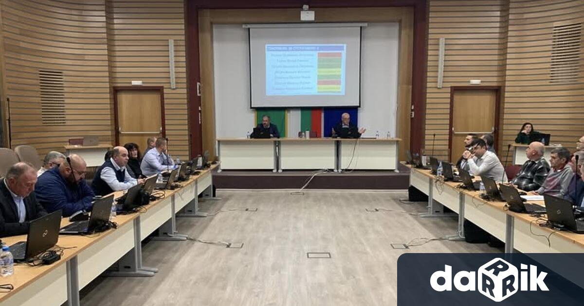 В процеса на изпълнение на общинските проекти е необходимо осигуряването