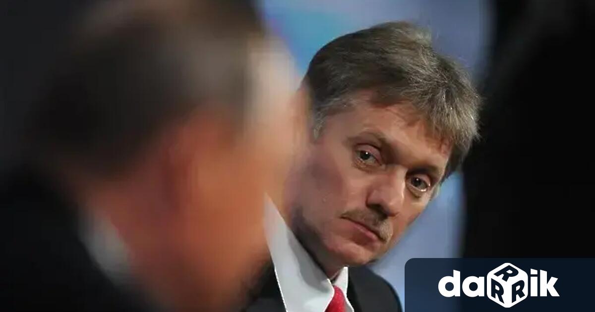 Кремълските официални лица продължават да представят Русия като страна която