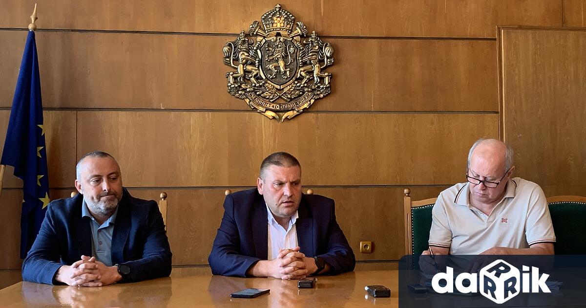 Община Плевен е наложила запор на сметките на общинското дружество