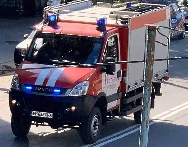 Огнеборци ликвидираха множество пожари в край Плевен и в областта 