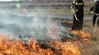 Разследват палеж на 700 бали слама във врачанско