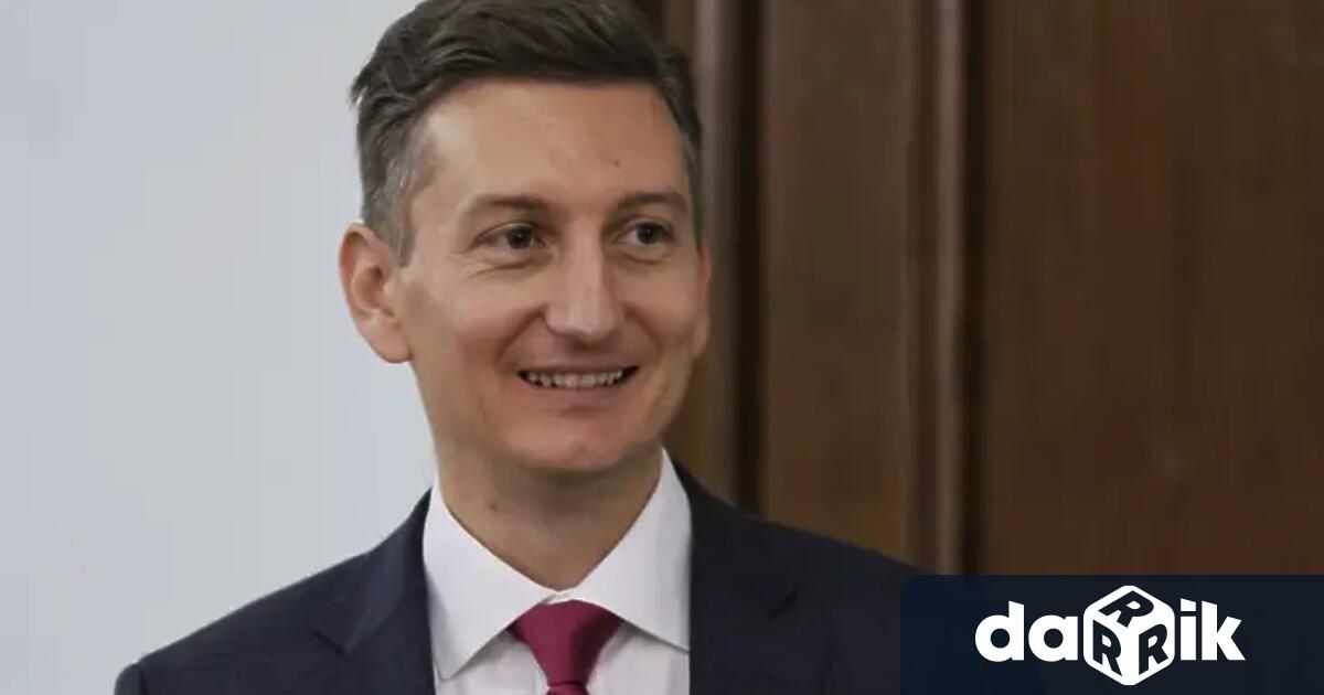 Зам кметът по финанси и здравеопазване на Столичната община Иван Василев