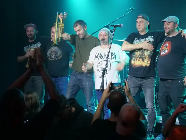  Svetlio & The Legends ще е хедлайнер на първия ден от тазгодишното издание на рок фест "Хоталич" - Севлиево
